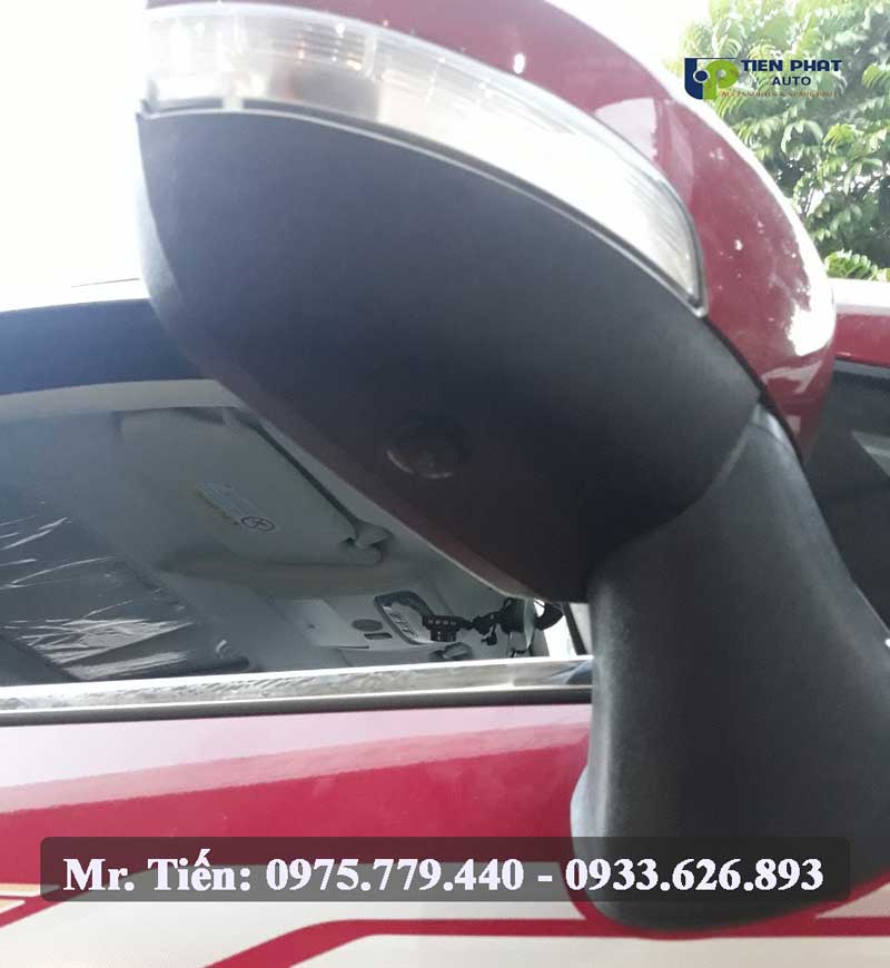 lap-dat-camera-360-dct-cho-ford-chinh-hang-100