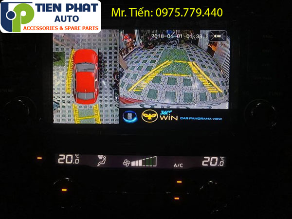 Lắp đặt camera 30 độ Owin 2D cho Nissan X-Trail 2018 - 2019 chính hãng tại Tiến Phát Auto