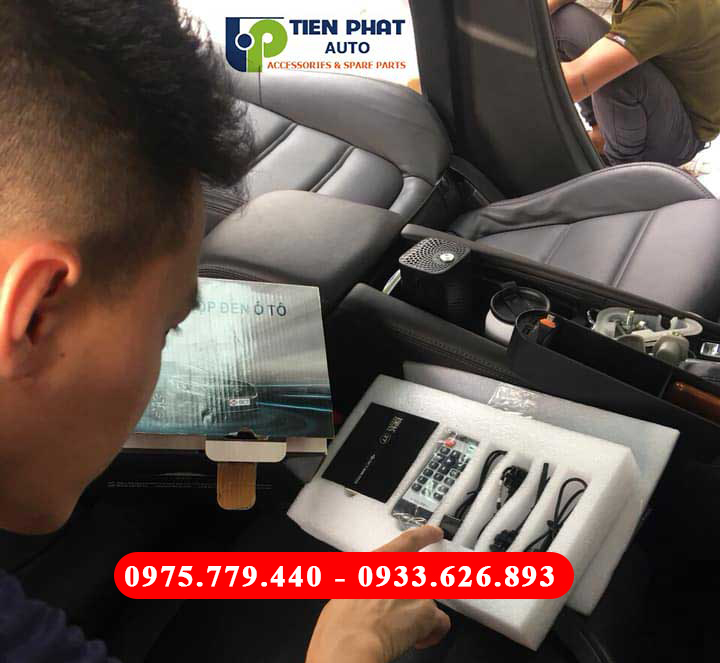 lap-dat-camera-360-dct-cho-xe-hyundai-grand-i10-2428