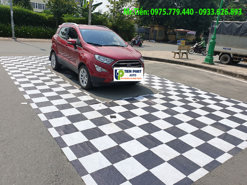 camera-360-DCT-cho-xe-Ecosport