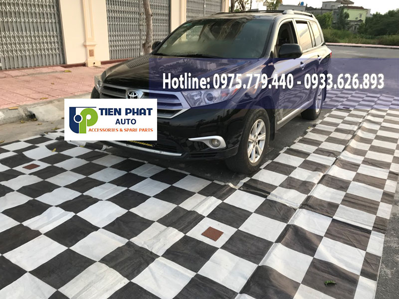 camera360-cho-xe-Hilander-2010